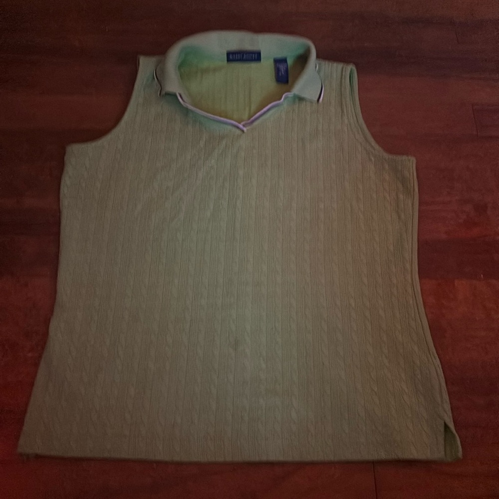 Karen Scott, women’s medium, green sweater vest